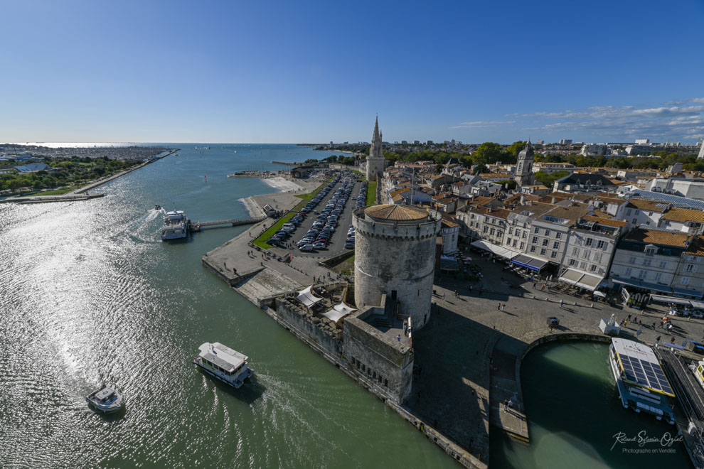 Entrée du port de la rochelle vue des tours