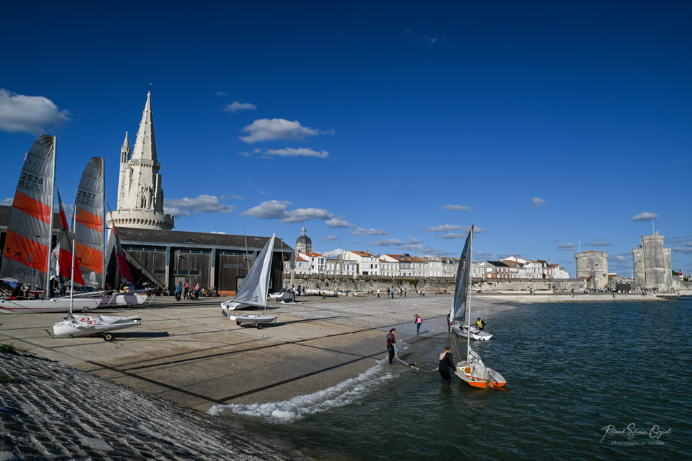 A partir de l&apos;Ecole de voile de la Rochelle