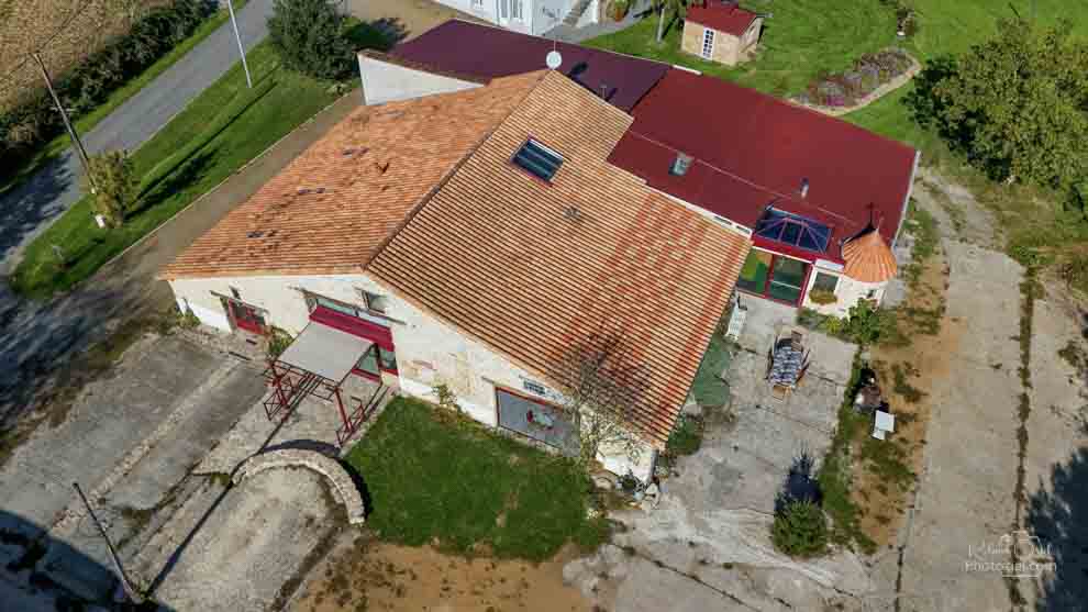 Vue aérienne sur le gite de la grange